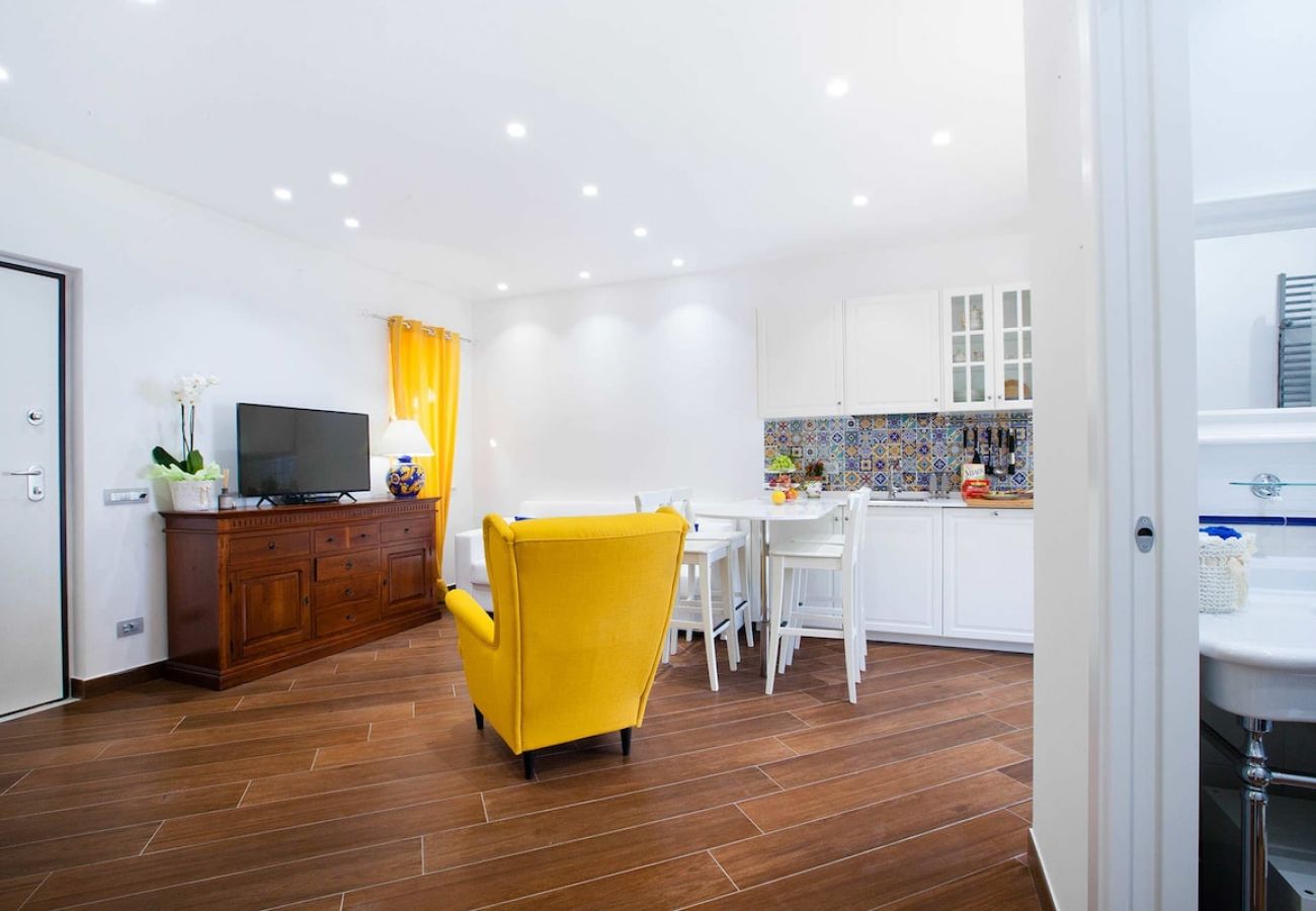 Villa in Termini - Villa del Brigante with private pool and sea view