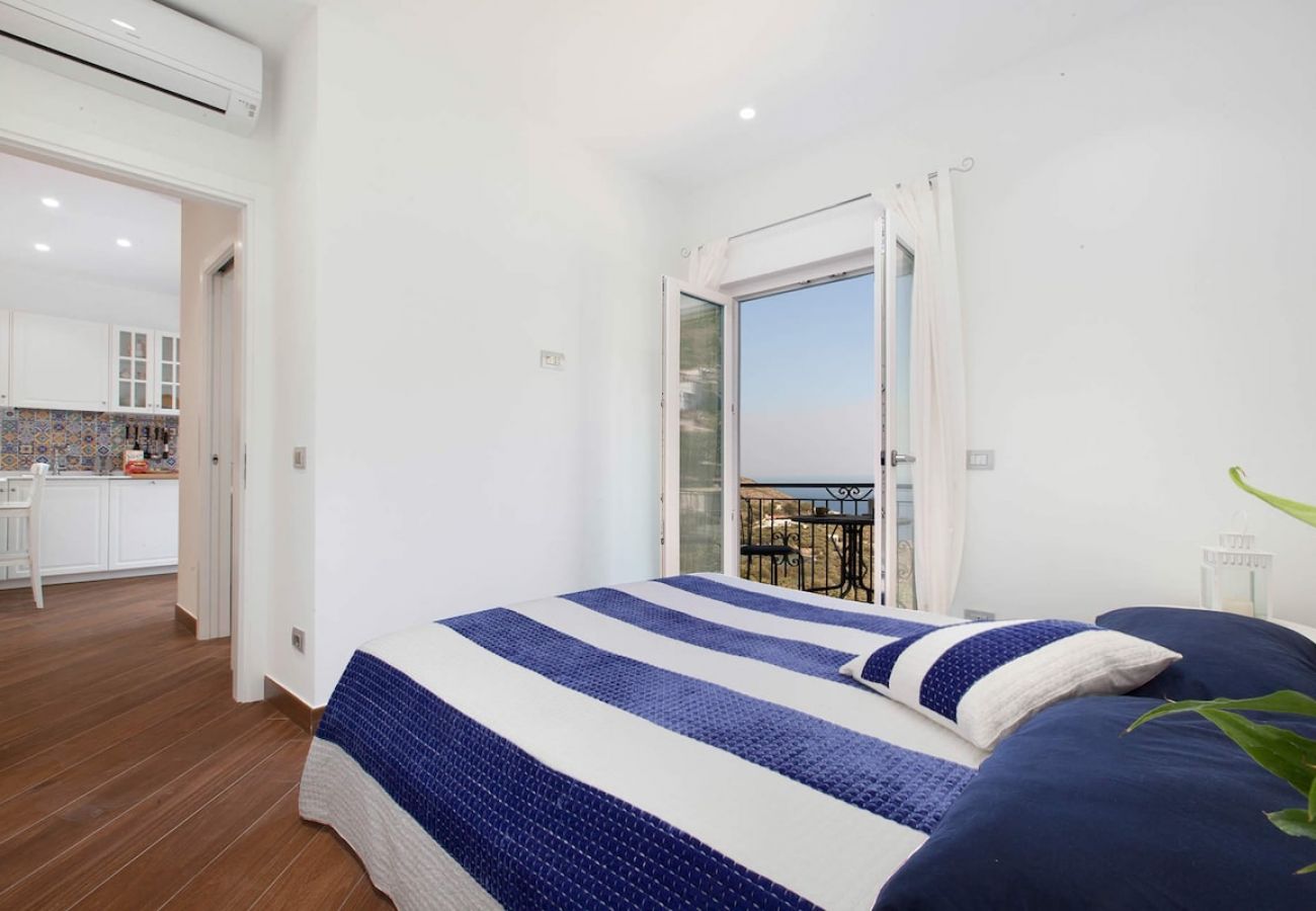 Villa in Termini - Villa del Brigante with private pool and sea view