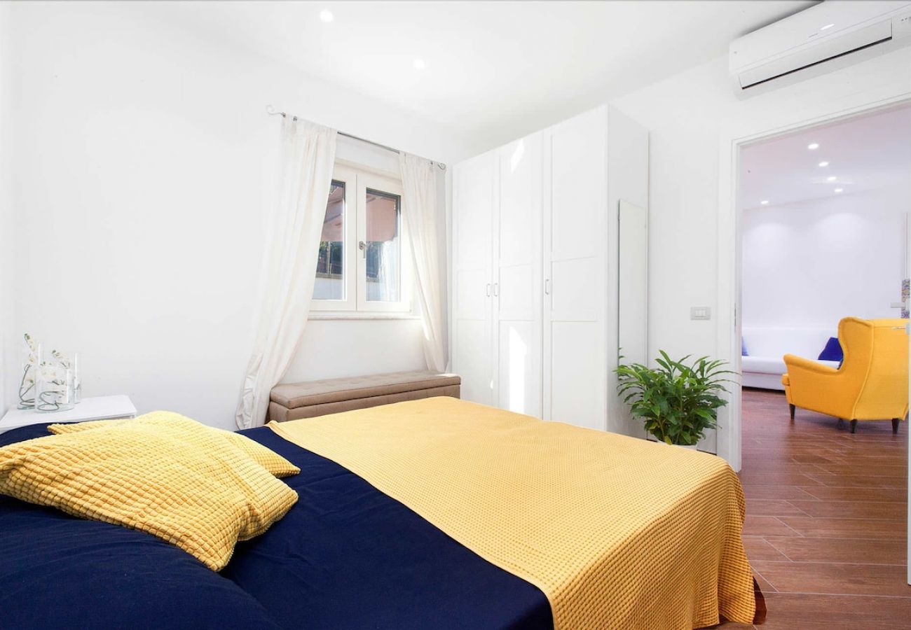 Villa in Termini - Villa del Brigante with private pool and sea view