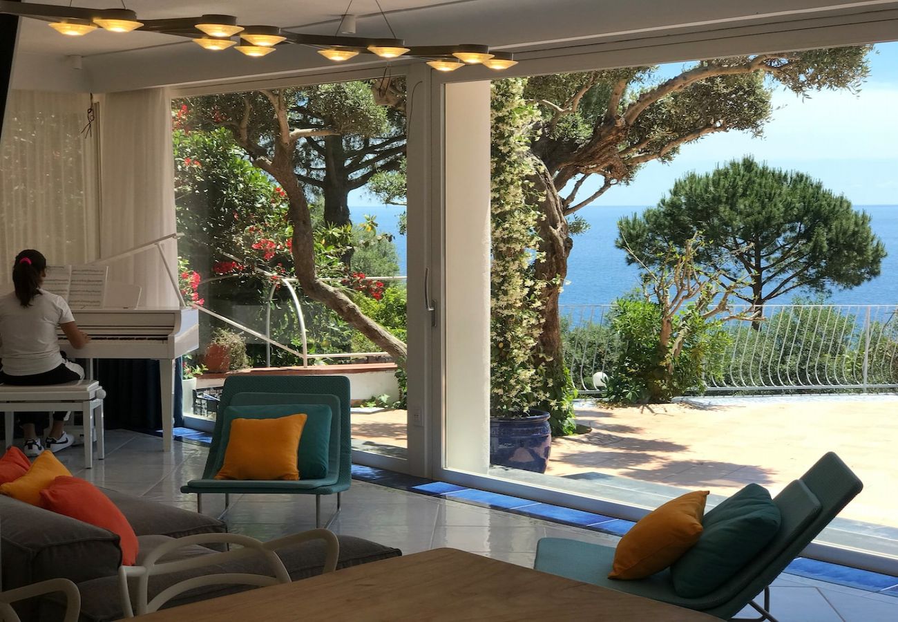 Villa in Nerano - Villa il Glicine luxury stay on the sea