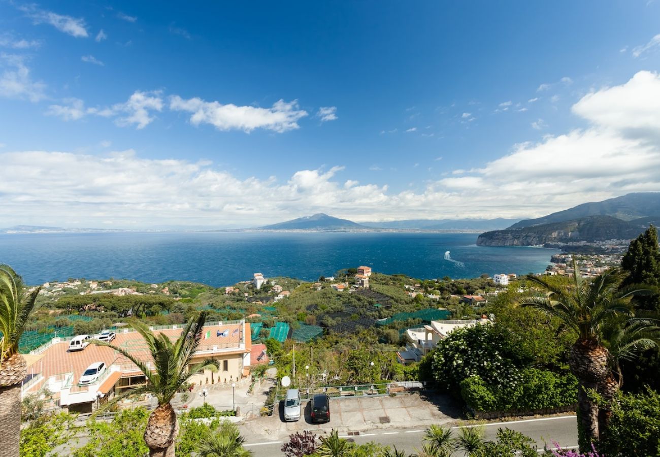 Villa in Priora - Villa Angela with private pool and sea view