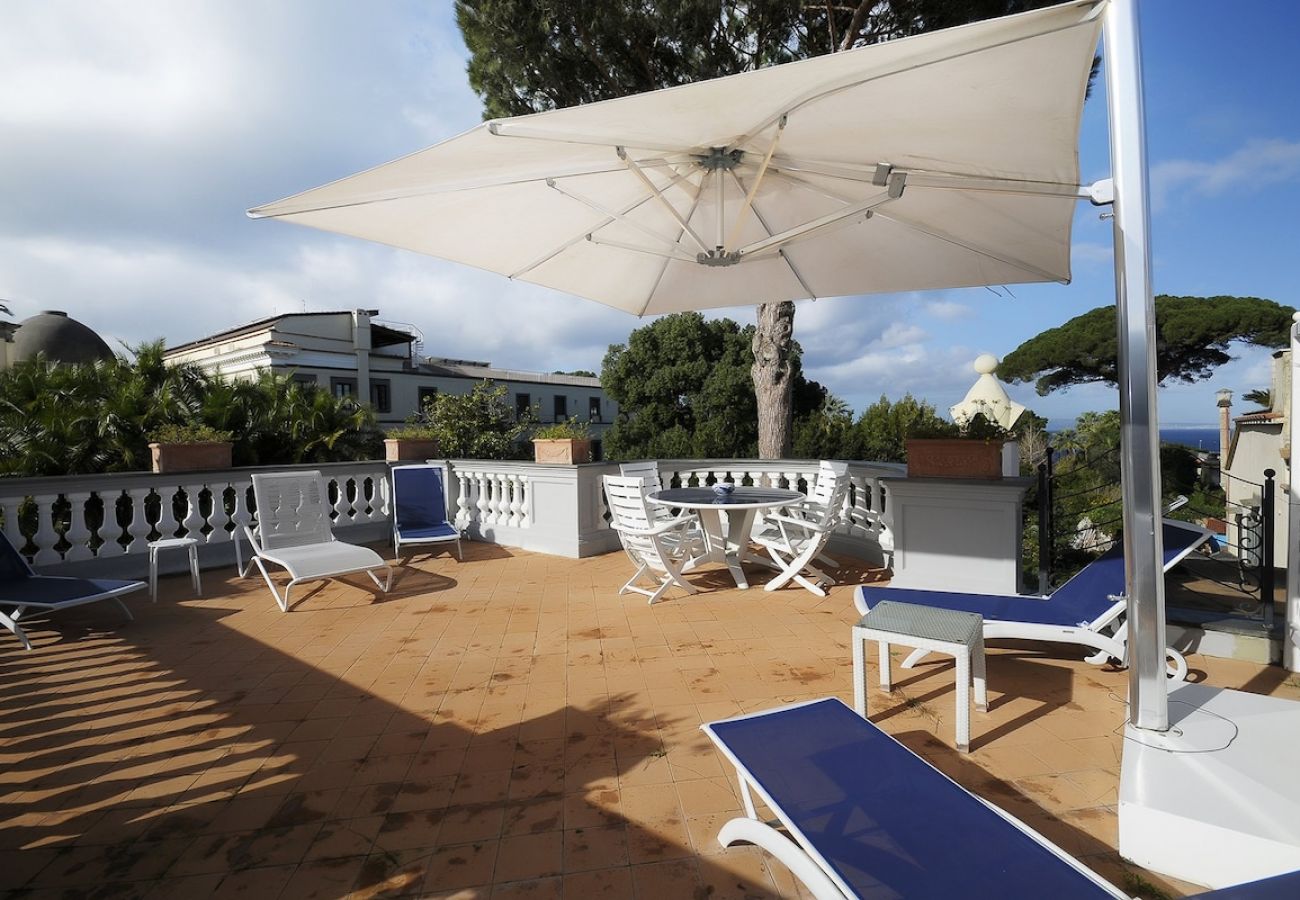 Villa in Sant´Agnello - Villa Crawford luxury and charming in S.Agnello