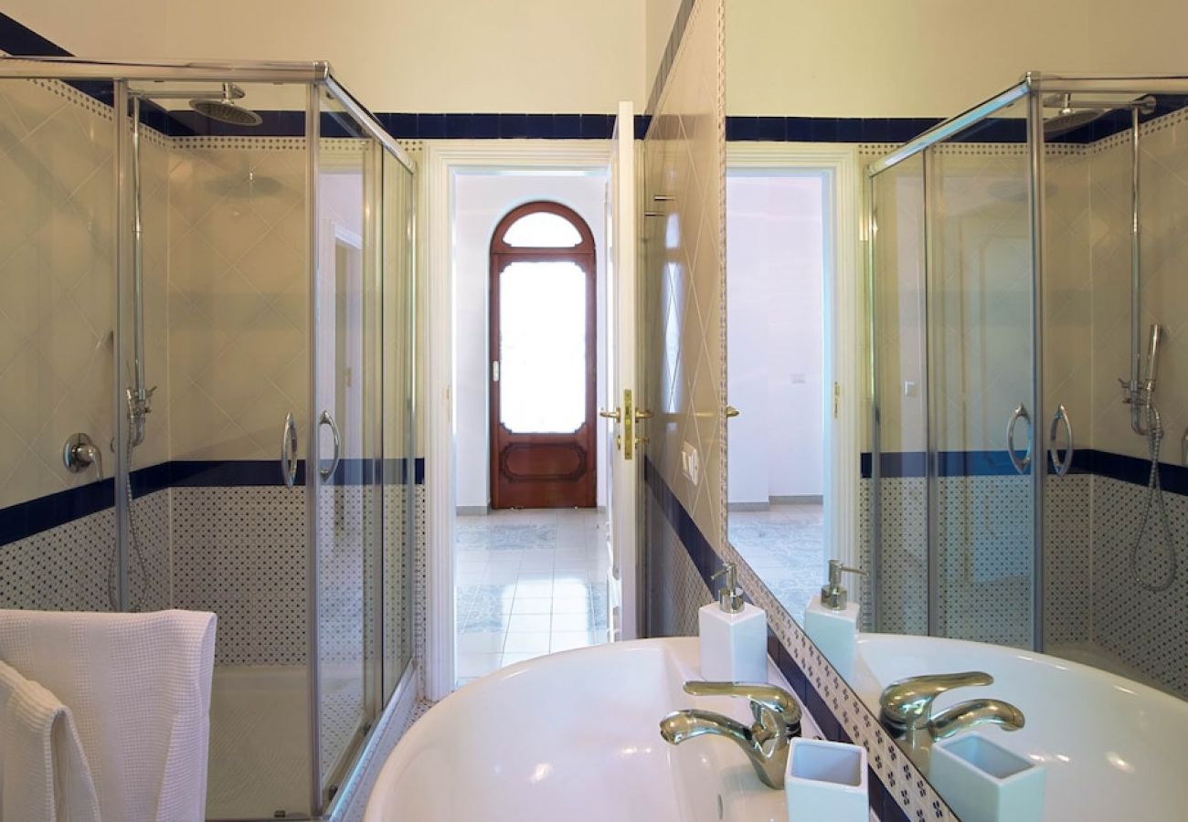 Villa in Piano di Sorrento - Villa Petra with panoramic view
