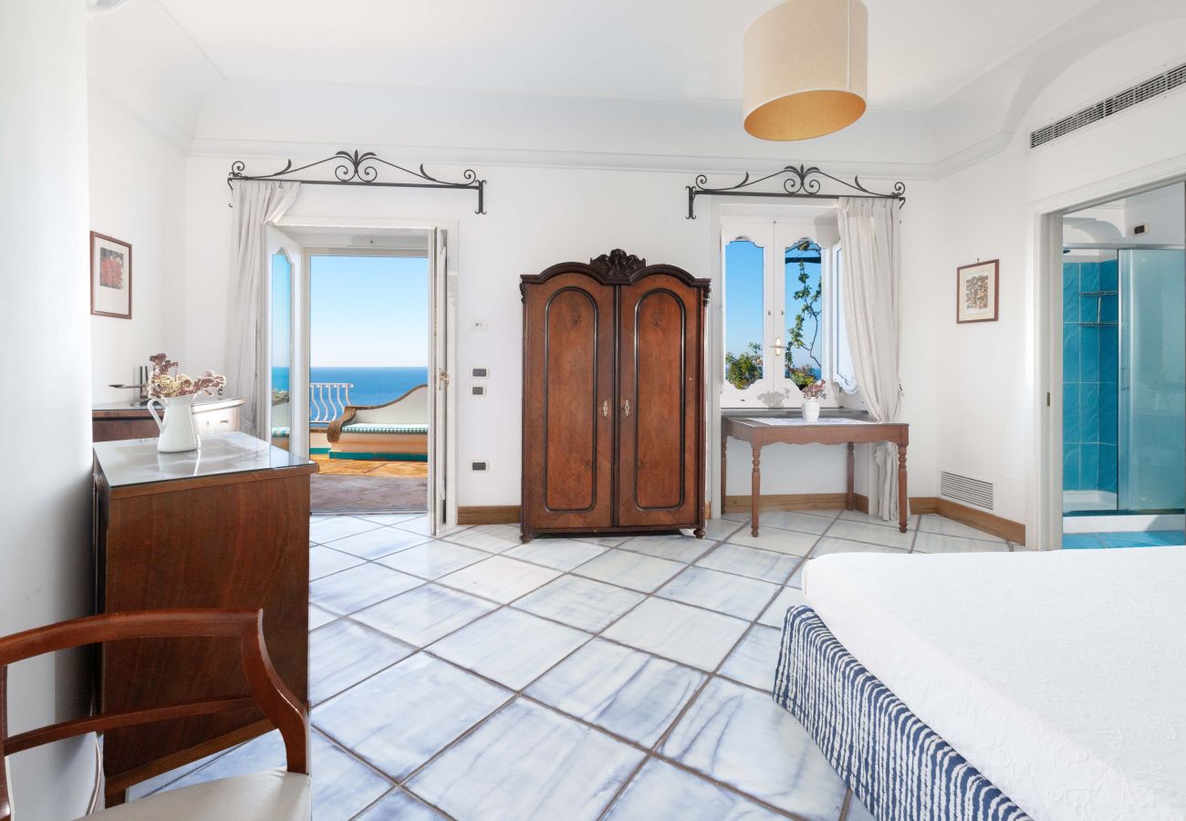 Villa in Laurito - Villa Keo in Positano with private Jacuzzi