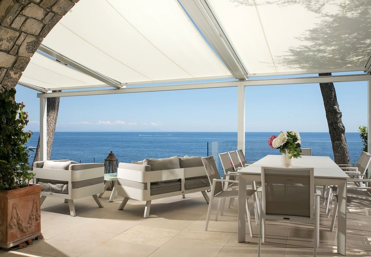 Villa in Nerano - Villa Jeranto on the sea with infinty pool