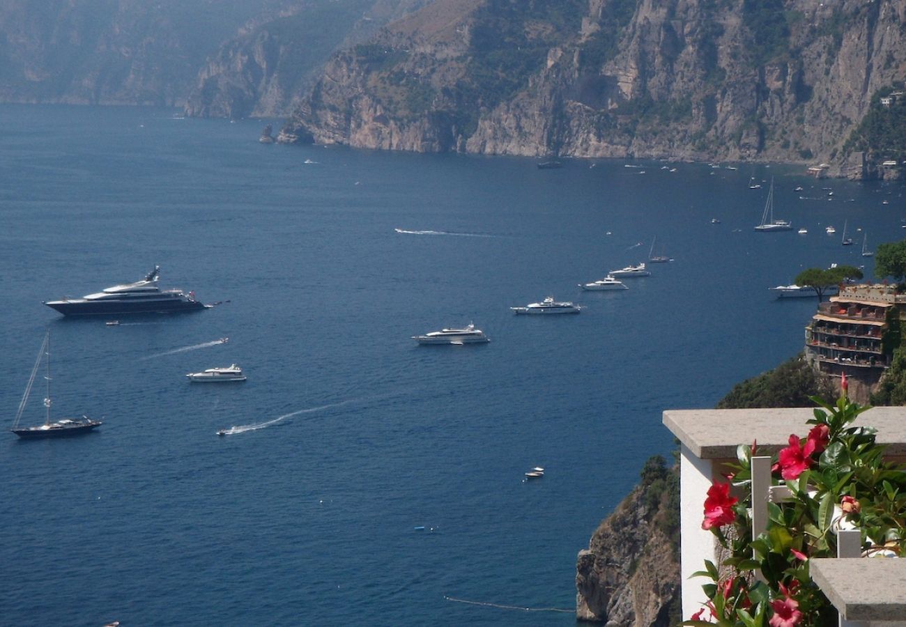 Villa in Positano - Villa Valery with amazing view close to the beach