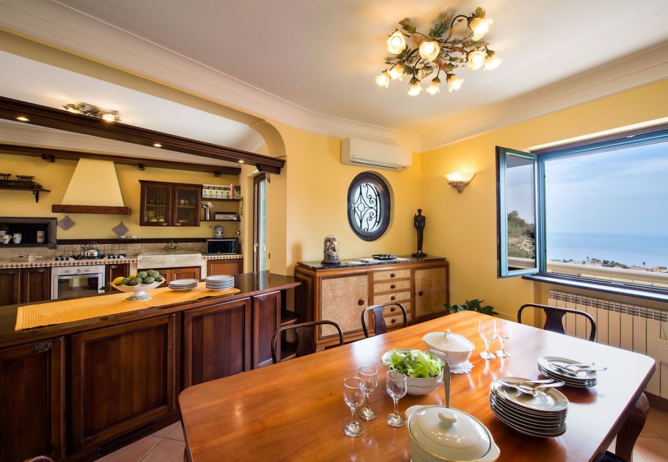 Villa in Massa Lubrense - Villa Turtle with sea view and  private pool