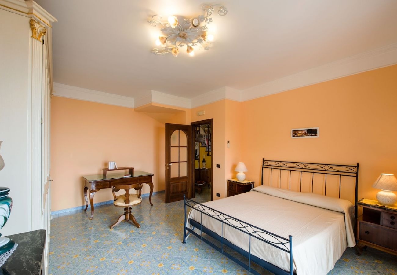 Villa in Massa Lubrense - Villa Turtle with sea view and  private pool