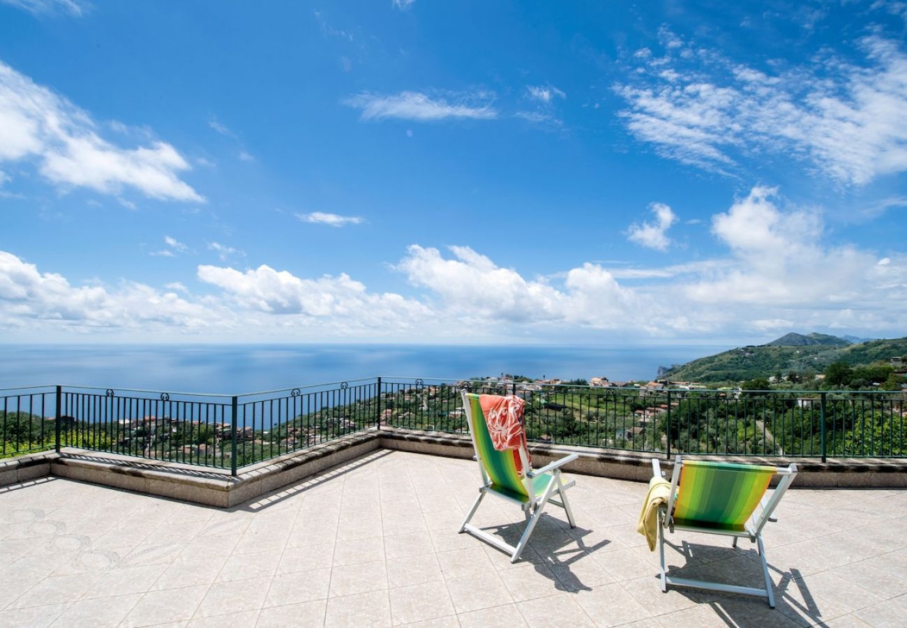 Villa in Massa Lubrense - Villa Turtle with sea view and  private pool