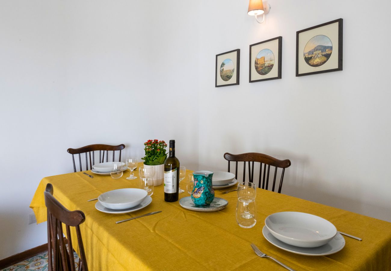 Apartment in Sorrento - Casa Bellis