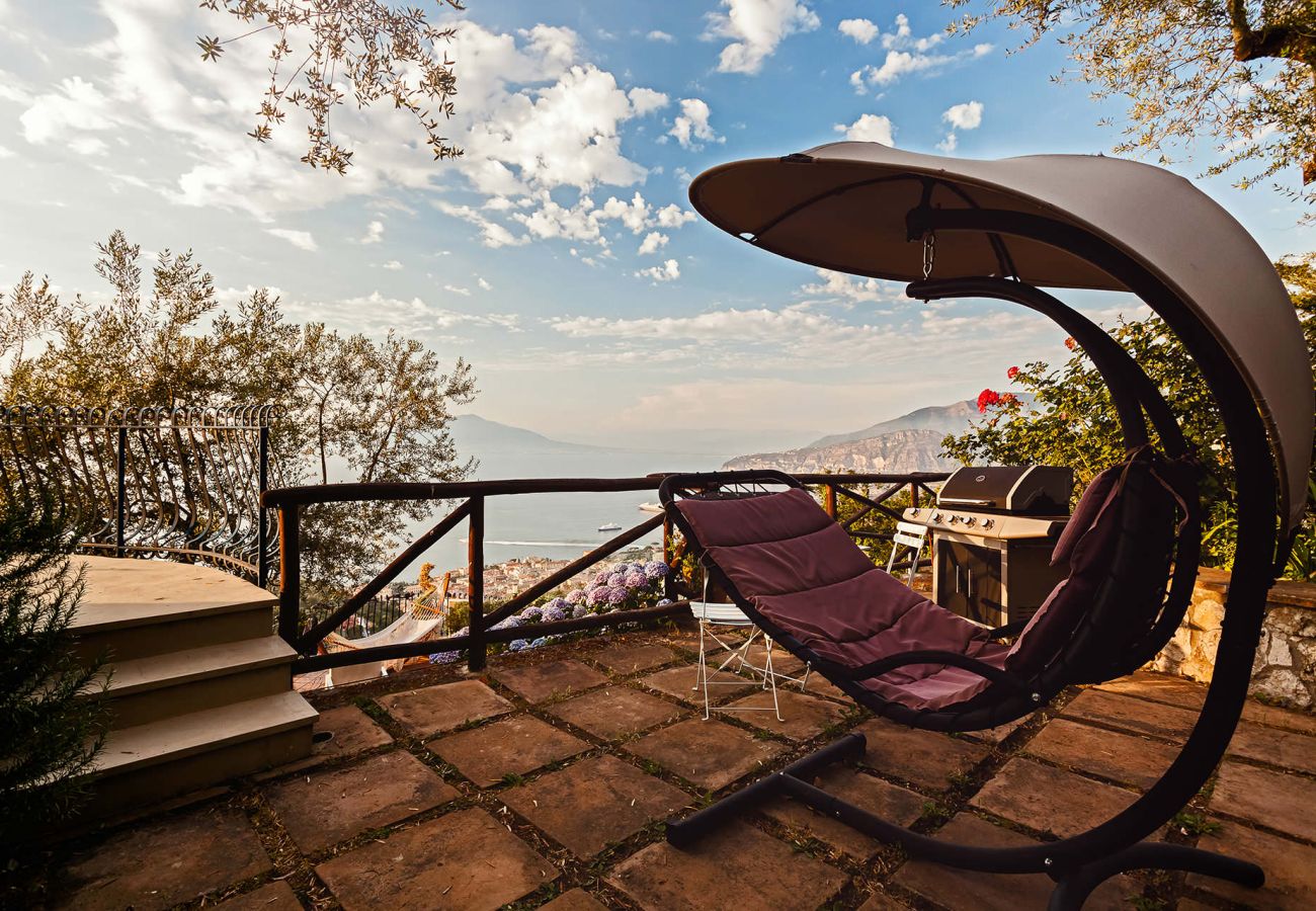 Villa in Sorrento - Villa Daddy with sea view and private pool