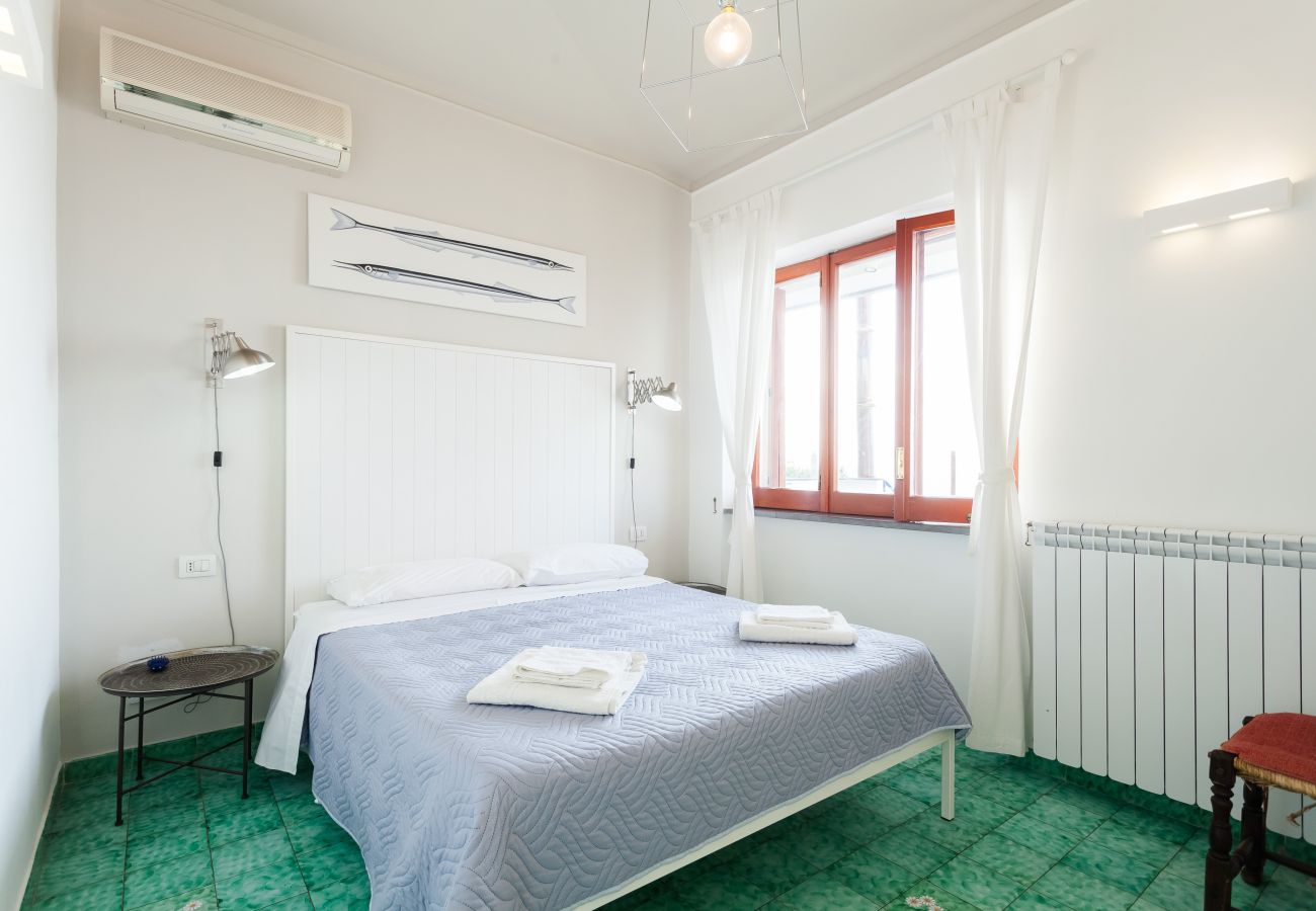 Villa in Sorrento - Villa Daddy with sea view and private pool