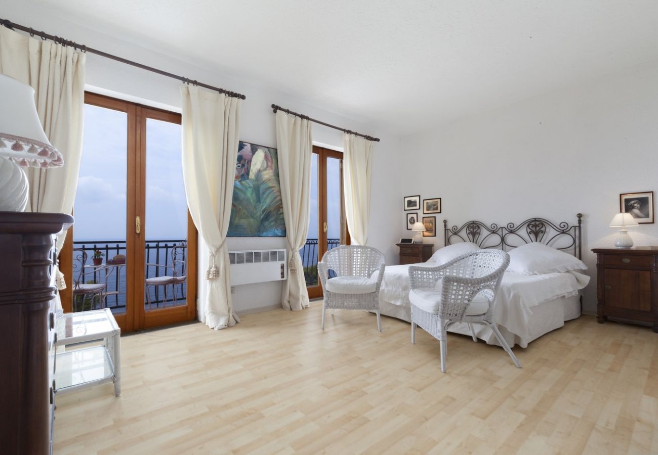 Villa in Massa Lubrense - Villa Mary with magnificent view