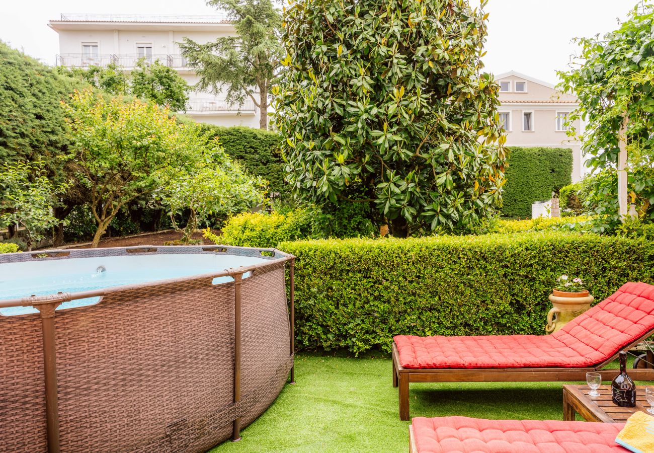 Villa in Massa Lubrense - The House of Annie with magnificent garden