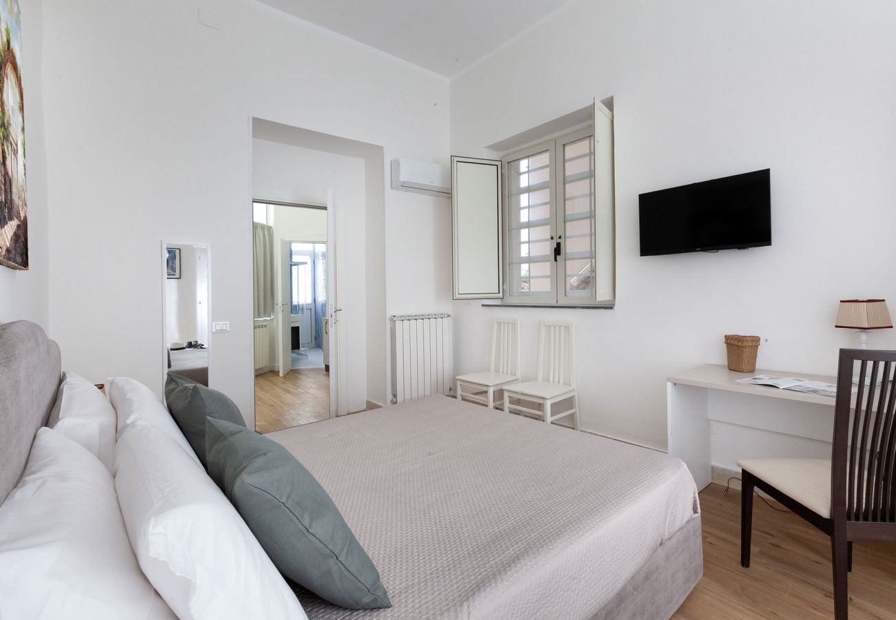 Apartment in Sorrento - La Dolce Sorrento in the centre of Sorrento