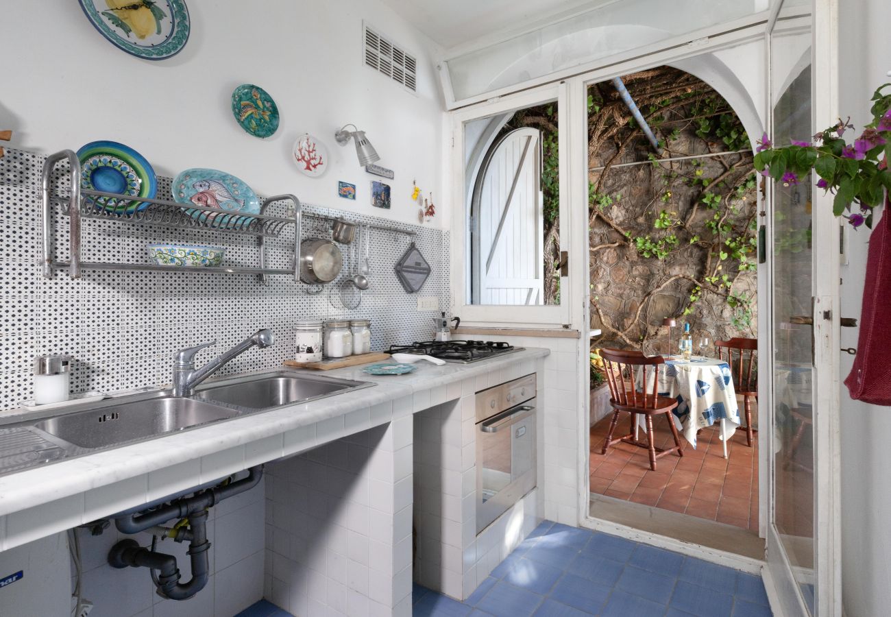 House in Sorrento - Il Respiro del Mare con vista Capri