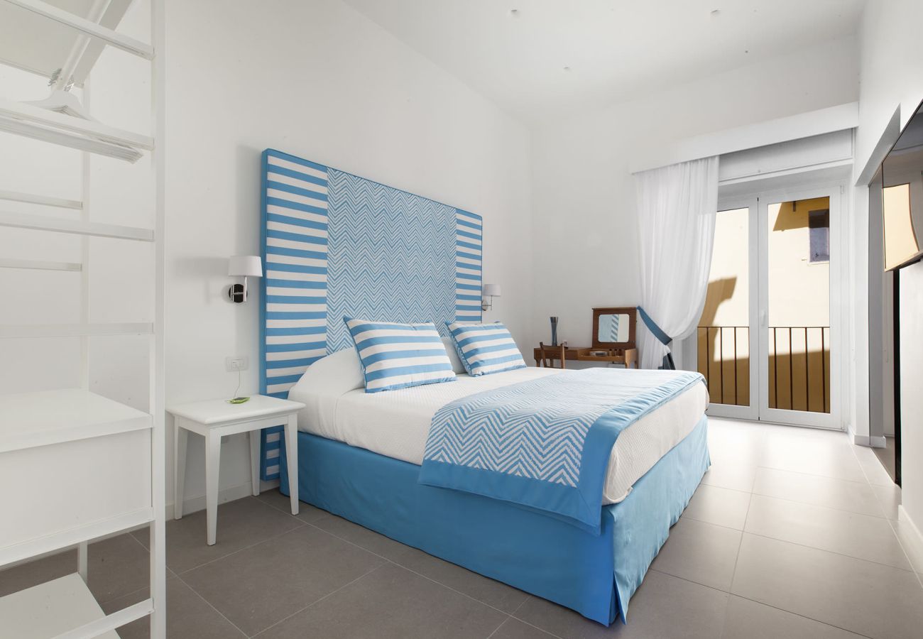 Apartment in Sorrento - Blue Suite