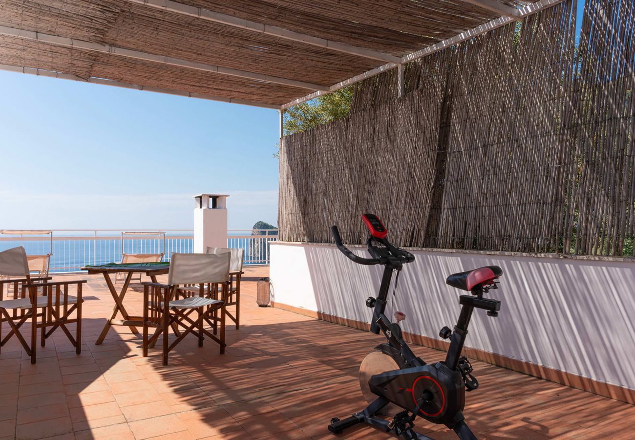 Villa in Nerano - Villa Helena close to the sea