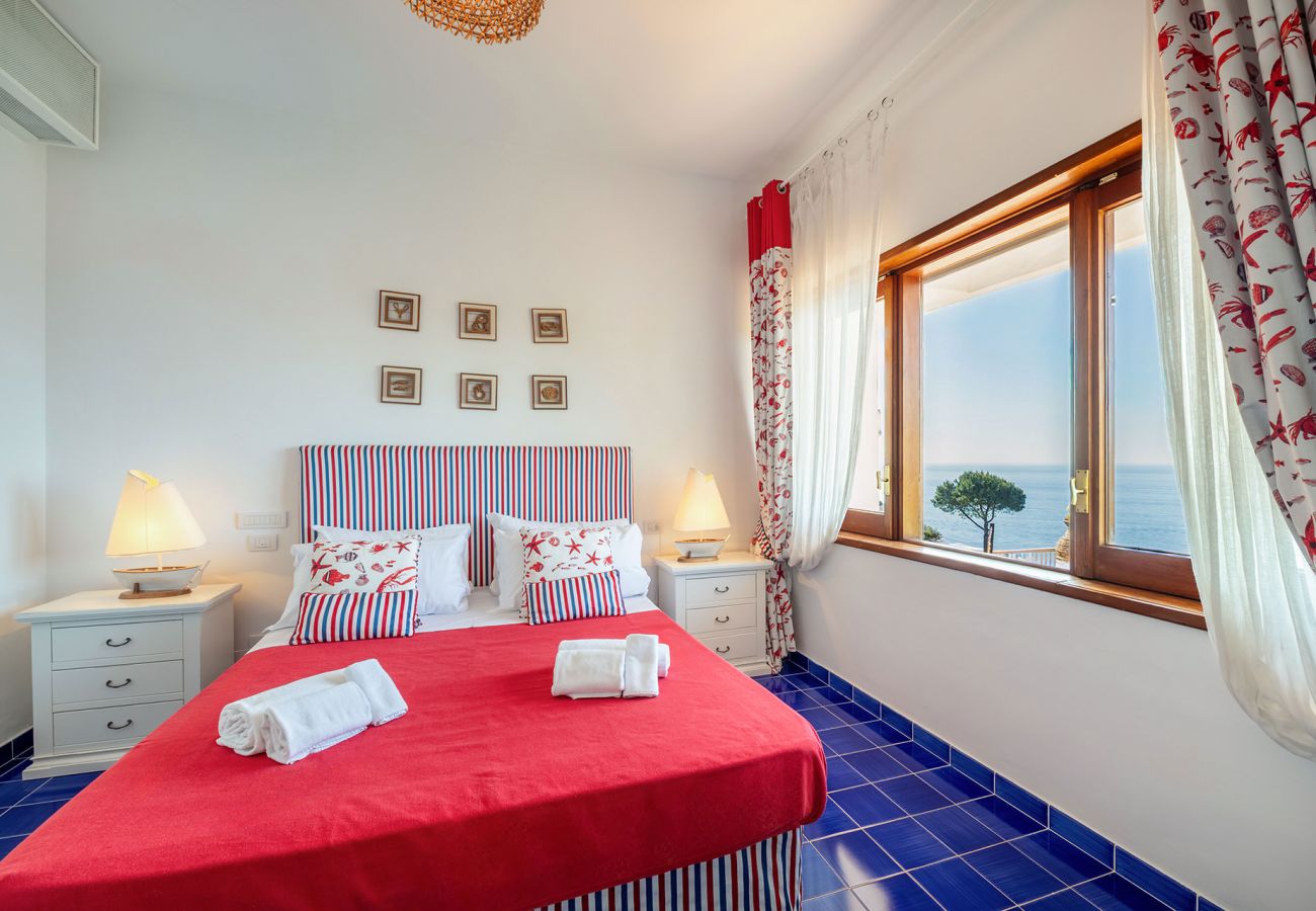 Villa in Nerano - Villa Helena close to the sea