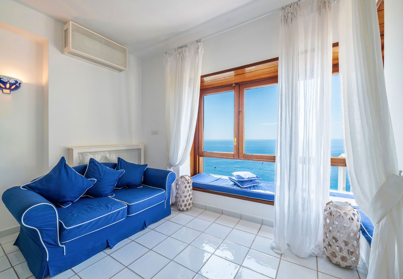 Villa in Nerano - Villa Helena close to the sea
