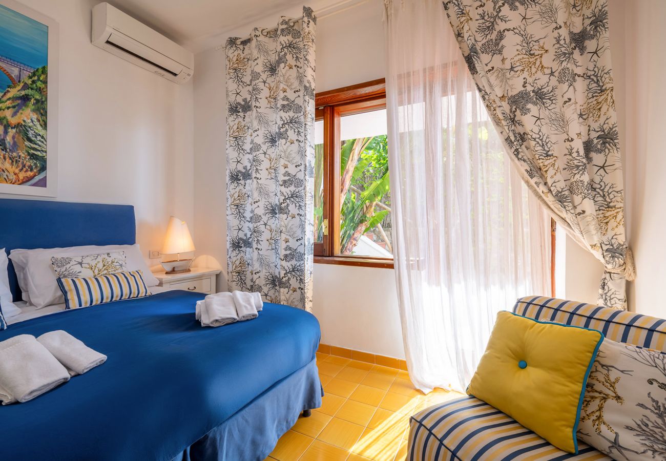 Villa in Nerano - Villa Helena close to the sea